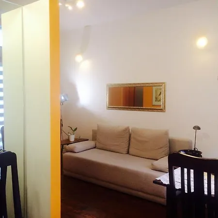 Διαμέρισμα Studio In The Center Of *